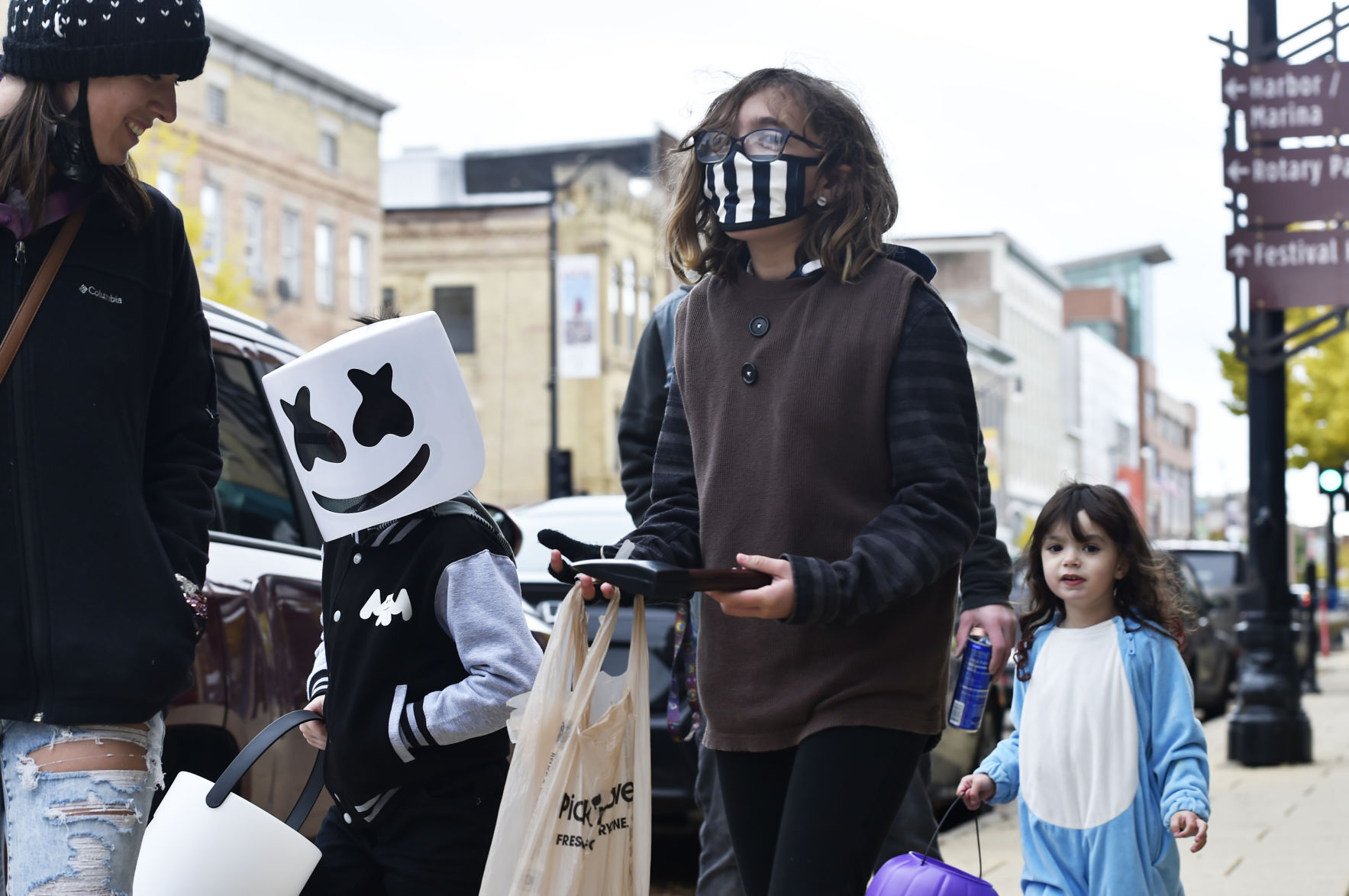 Marshmello makes an appearance in Downtown Racine